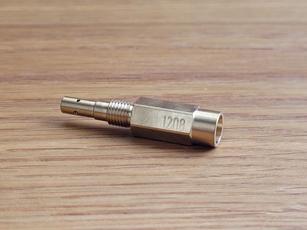 Naaldsproeier 1208 07.16.37